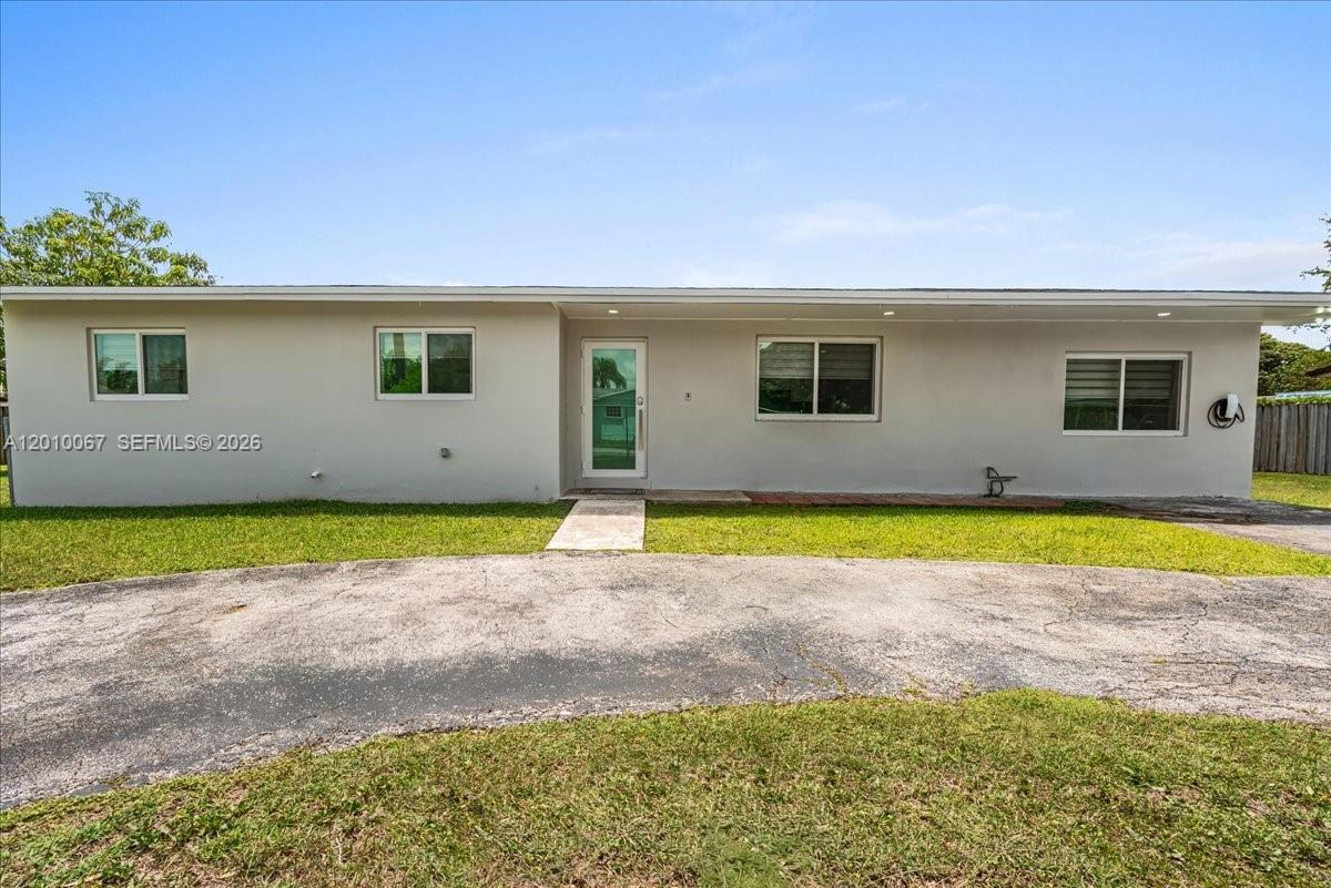 16380 SW 278th St, Homestead FL 33031