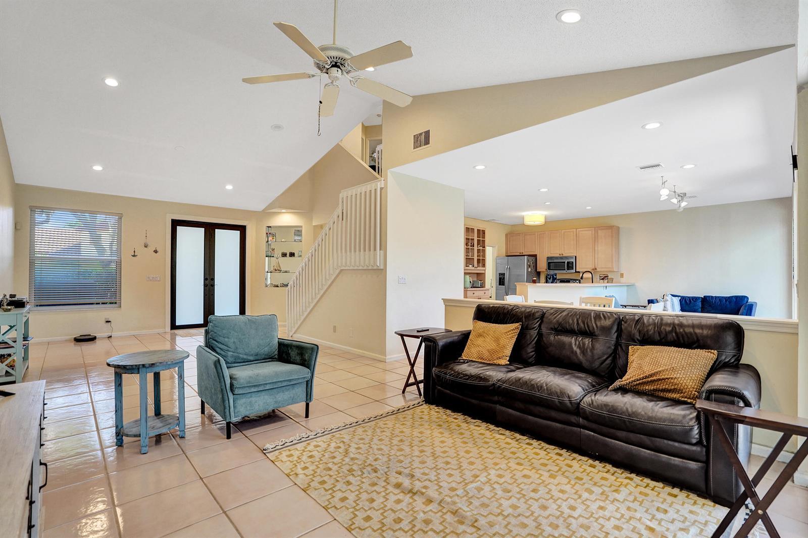 23449 Water Circle, Boca Raton FL 33486 photo 5