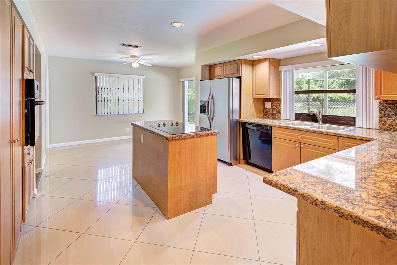 8859 NW 3rd Court, Coral Springs FL 33071 photo 4