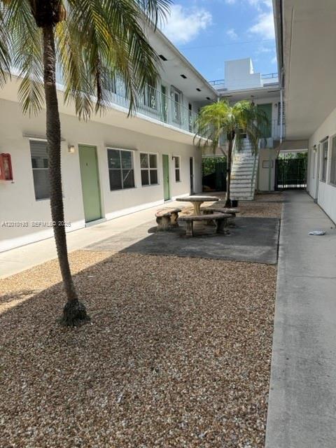 Hollywood, FL 33020 photo 2