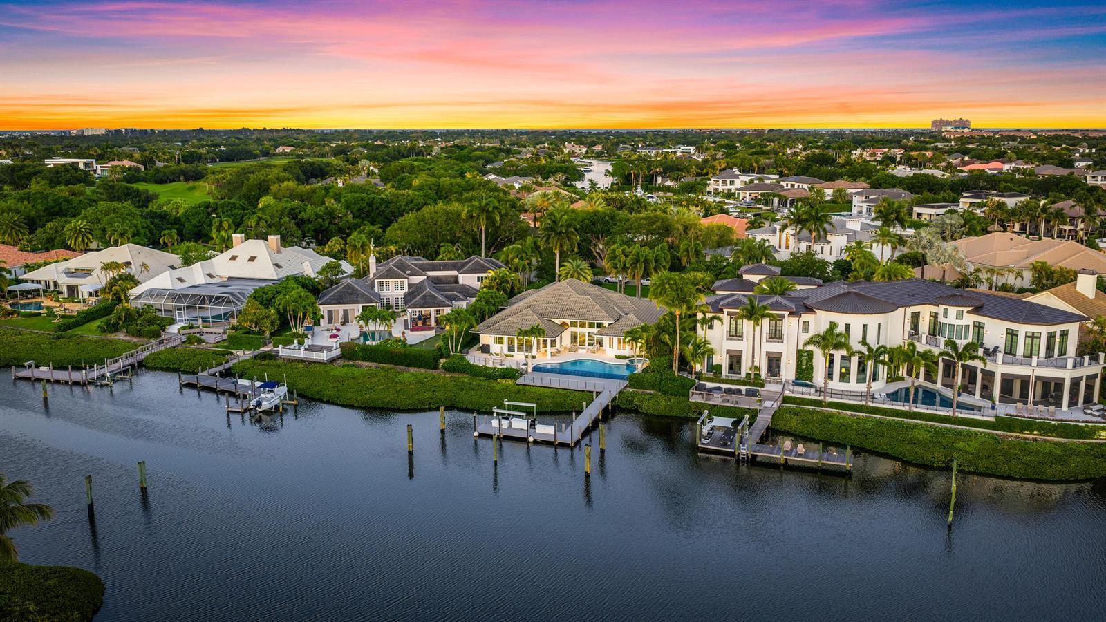 121 Commodore Drive, Jupiter FL 33477 photo 5