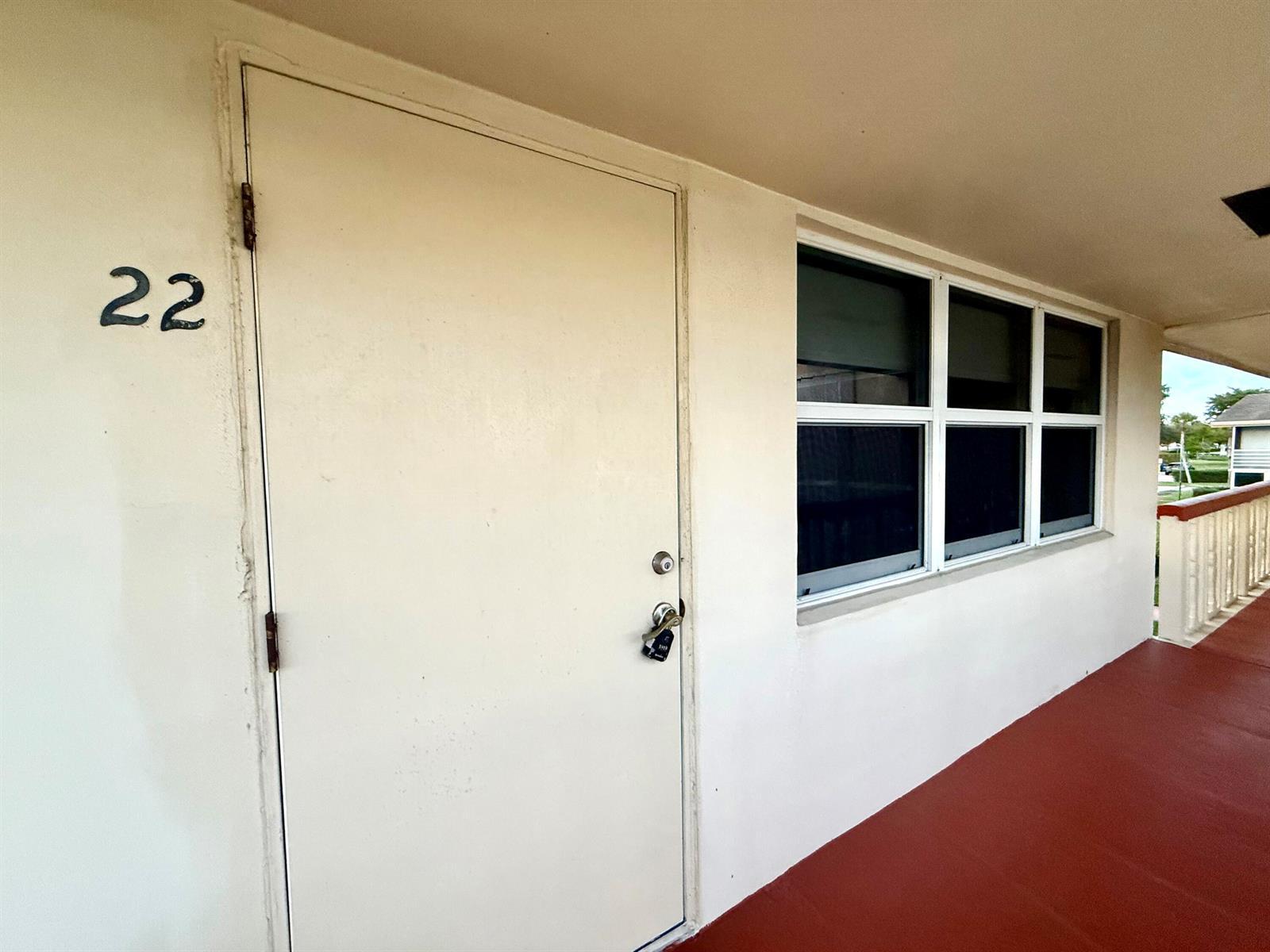 22 Andover A, West Palm Beach FL 33417 photo 2