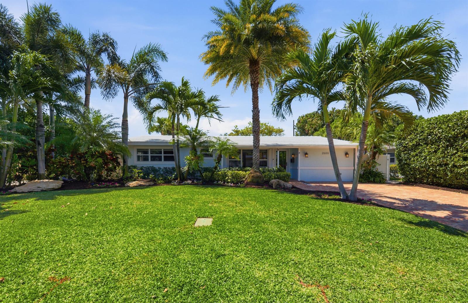 2600 NE 20th Street, Pompano Beach FL 33062 photo 2
