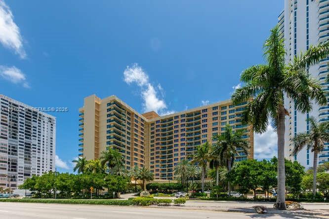 2501 S OCEAN DR # 637, Hollywood FL 33019