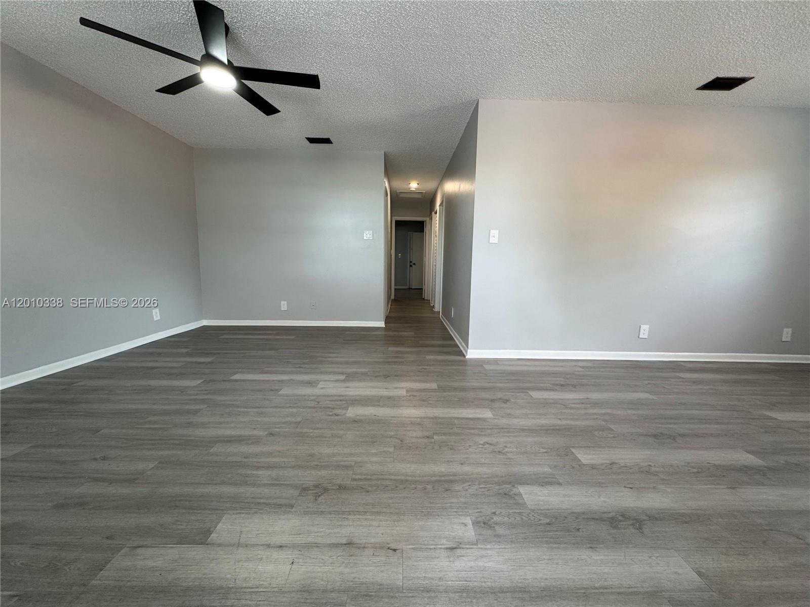 10947 NW 45th St, Coral Springs FL 33065