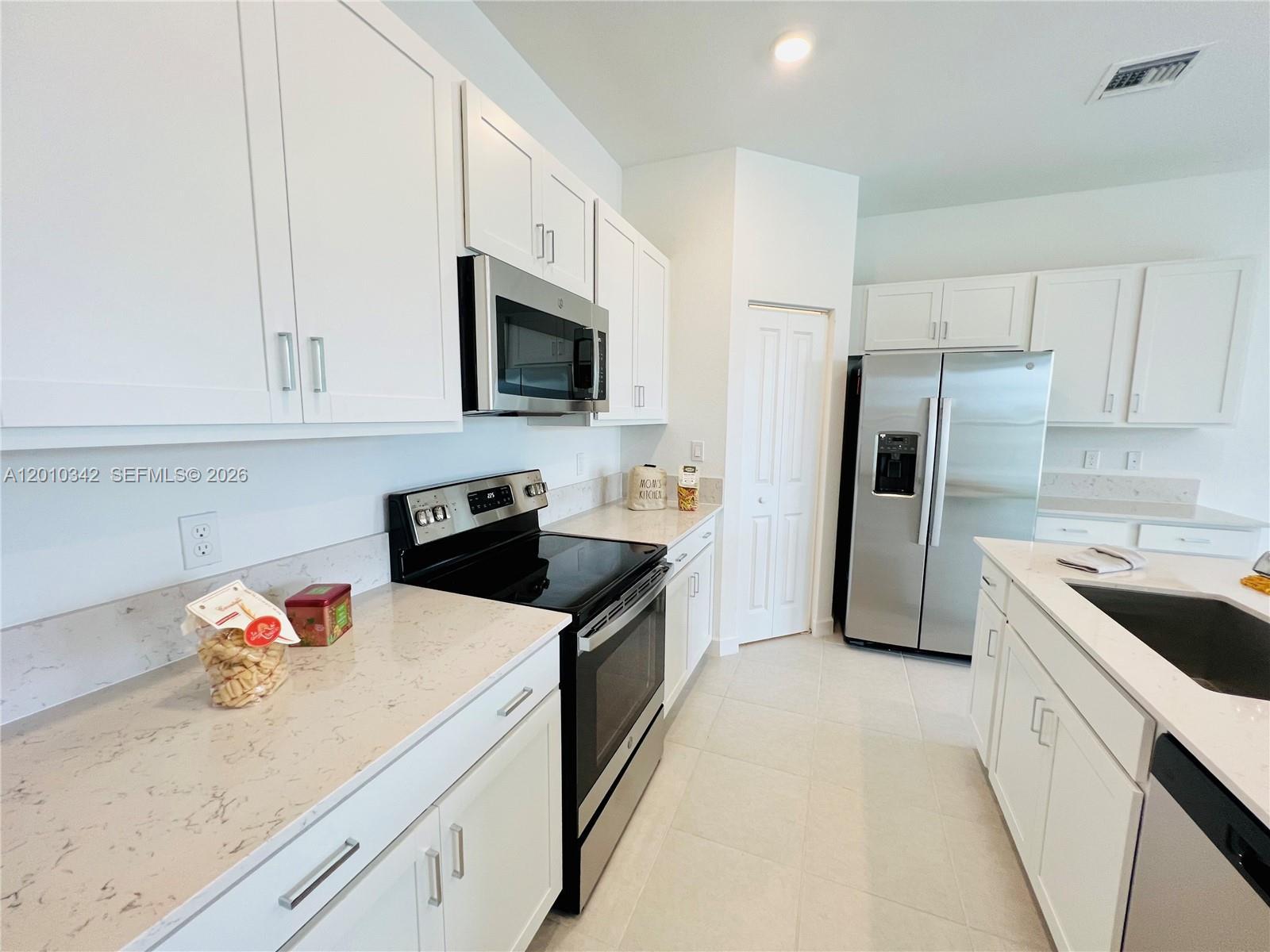 6909 Harbours Edge Ave # 6909, Lake Worth FL 33467 photo 4