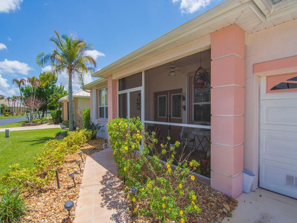 1007 NW Tuscany Drive, Port St. Lucie FL 34986 photo 4