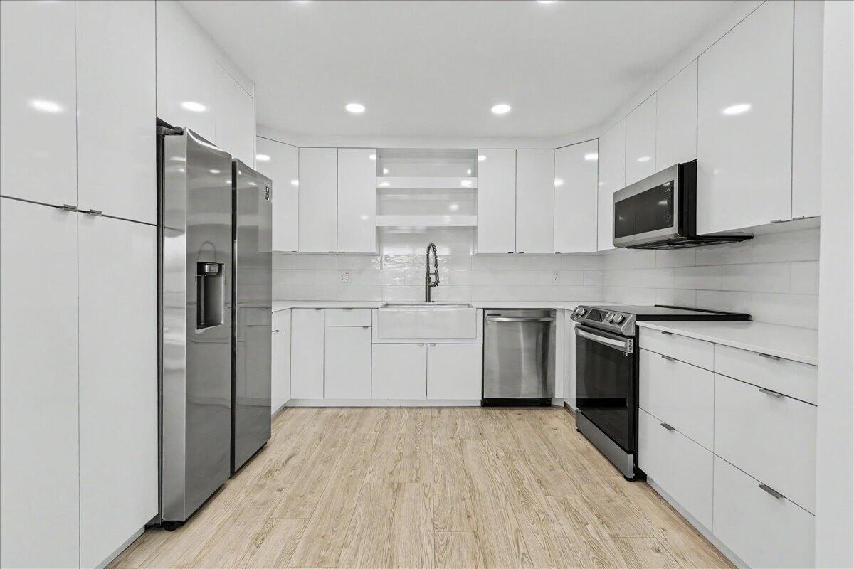 201 SW 1st Street # 9, Boca Raton FL 33432