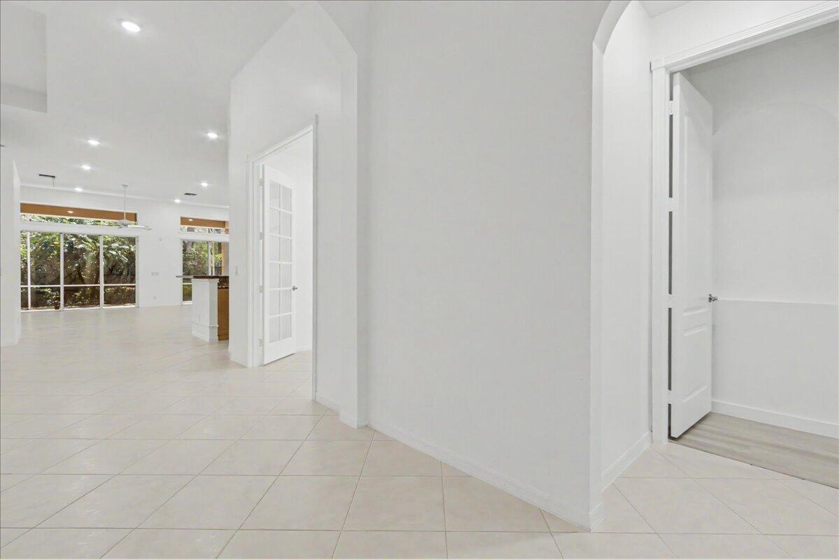 10126 Armani Drive, Boynton Beach FL 33437 photo 5