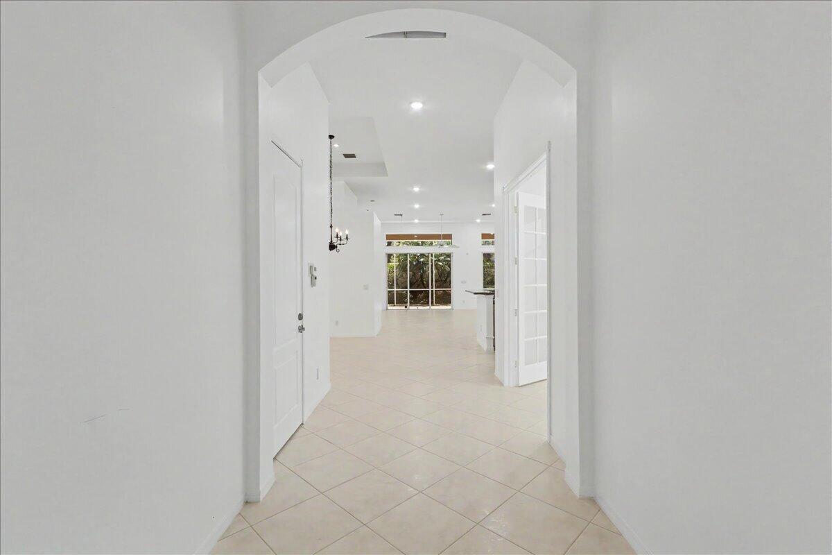 10126 Armani Drive, Boynton Beach FL 33437 photo 4
