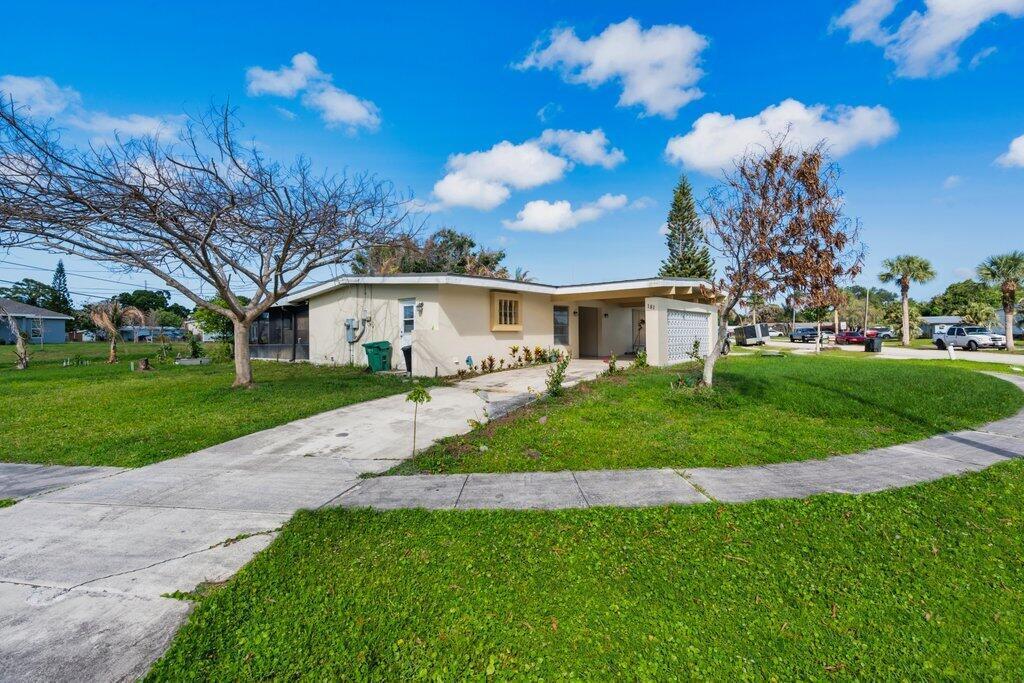 181 Banyan Drive, Port St. Lucie FL 34952 photo 2