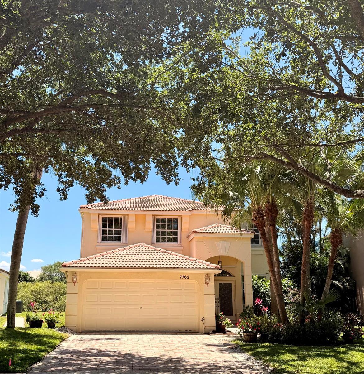 7762 Oak Grove Circle, Lake Worth FL 33467 photo 2