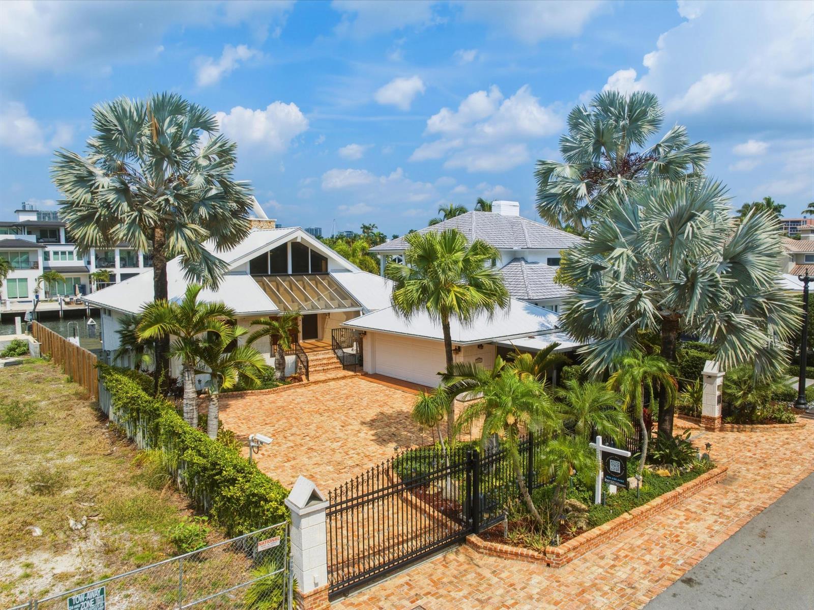 449 Bontona Avenue, Fort Lauderdale FL 33301 photo 2