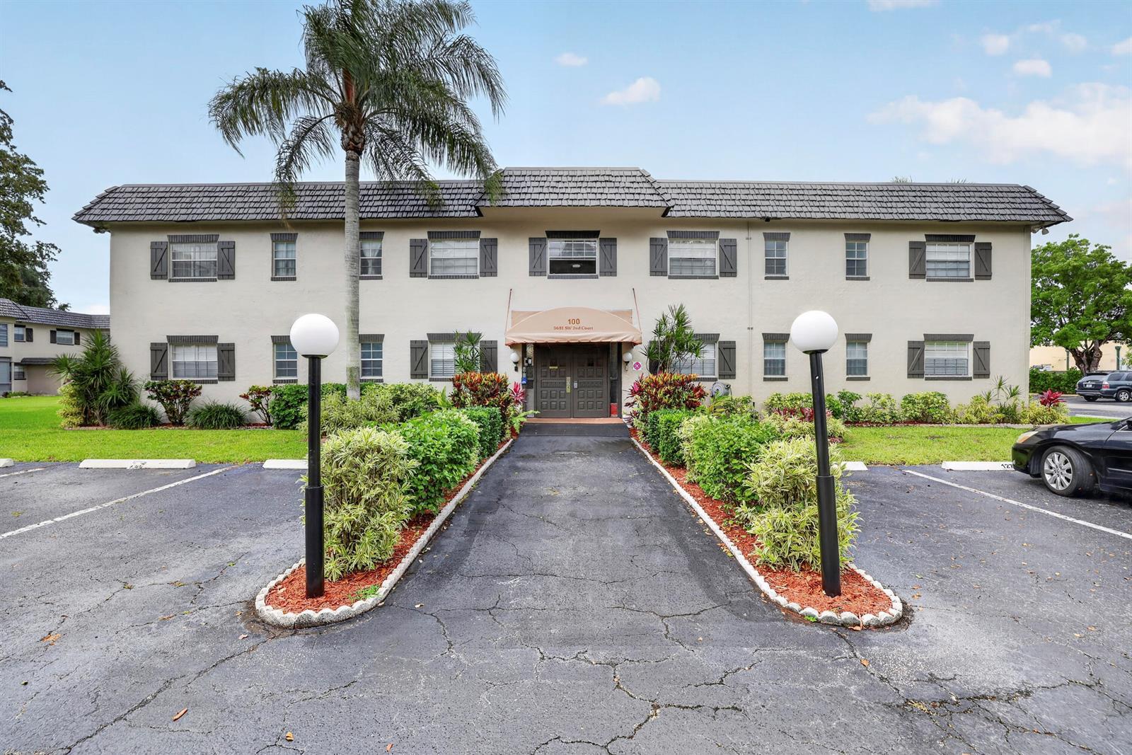 5681 SW 2nd Court, Margate FL 33068