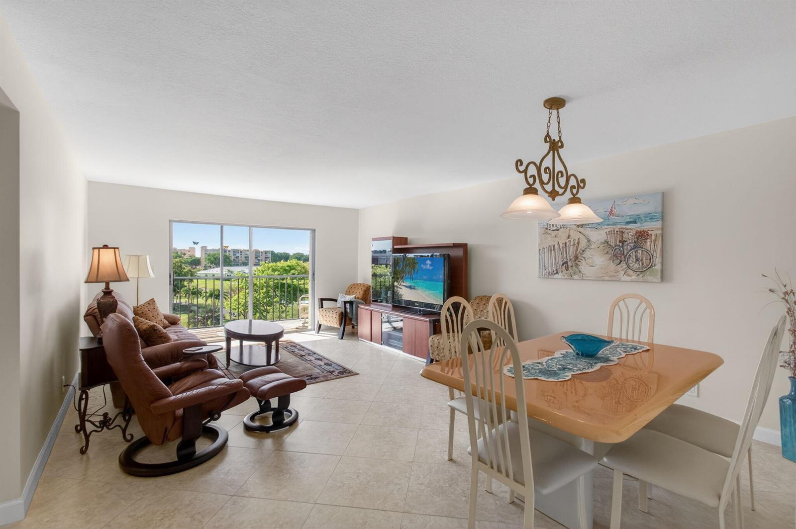 7006 Huntington Lane # 404, Delray Beach FL 33446 photo 3