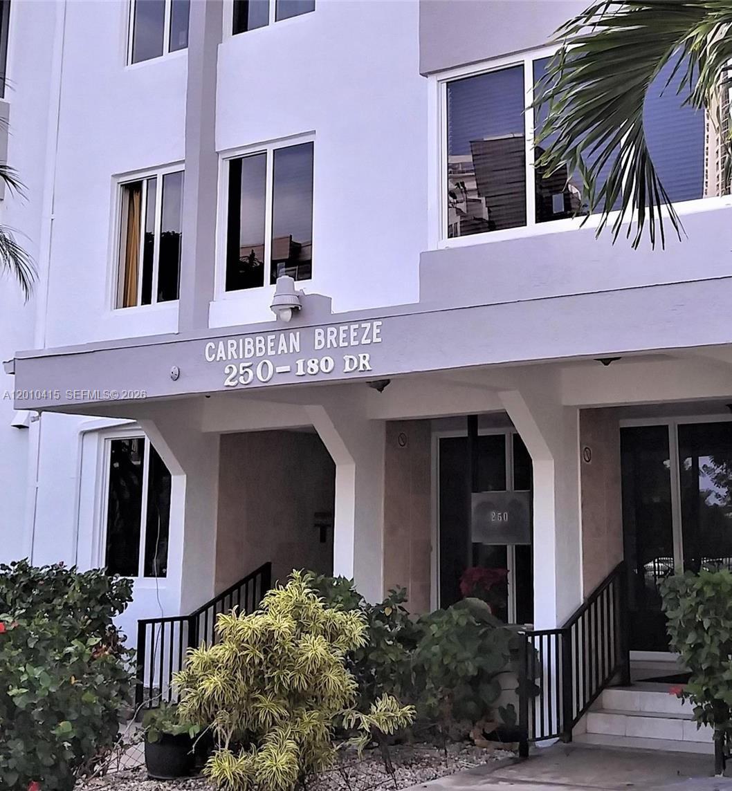 250 180th Dr # 308, Sunny Isles Beach FL 33160 photo 2
