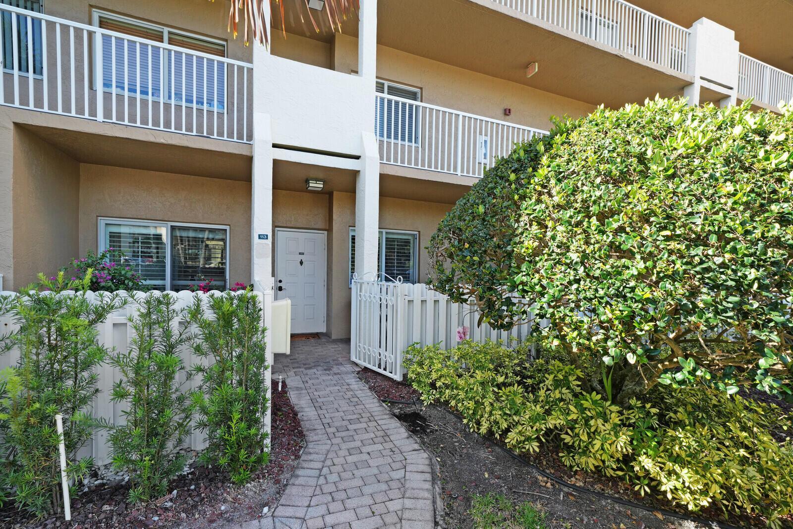 7623 Southampton Terrace # 113, Tamarac FL 33321