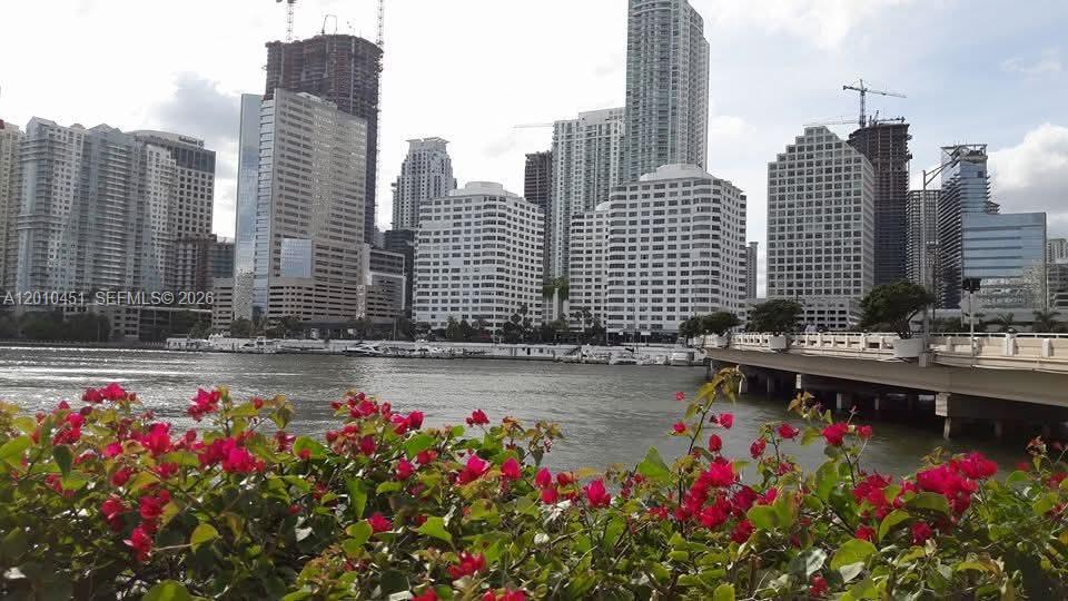 999 Brickell Bay Dr # 805, Miami FL 33131 photo 2