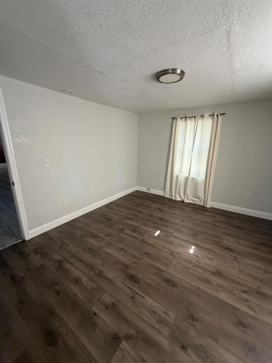 631 NW 215th Avenue, Pembroke Pines FL 33029 photo 2