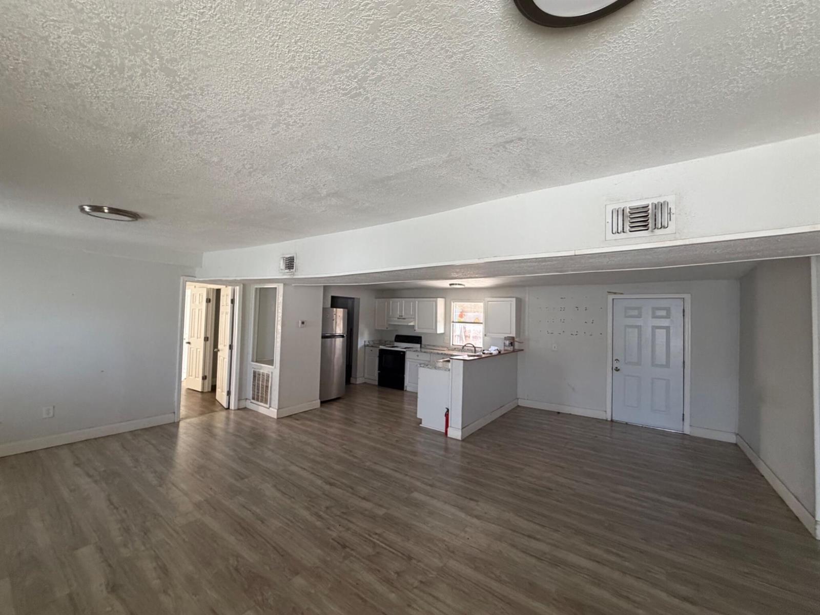 631 NW 215th Avenue, Pembroke Pines FL 33029 photo 5