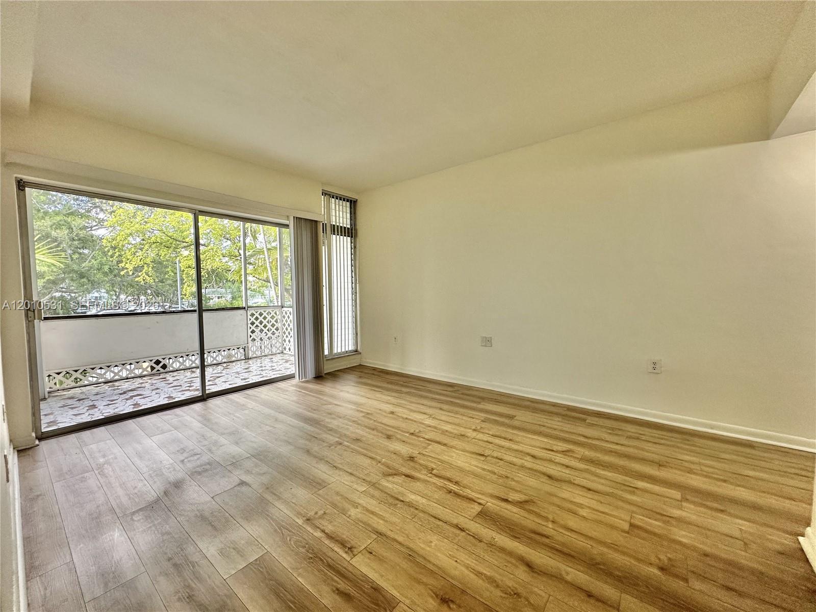 9175 SW 77th Ave # 206, Miami FL 33156 photo 3
