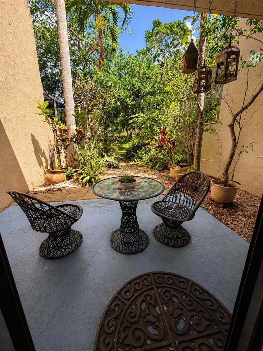 701 E Coco Plum Circle # 2, Plantation FL 33324 photo 3