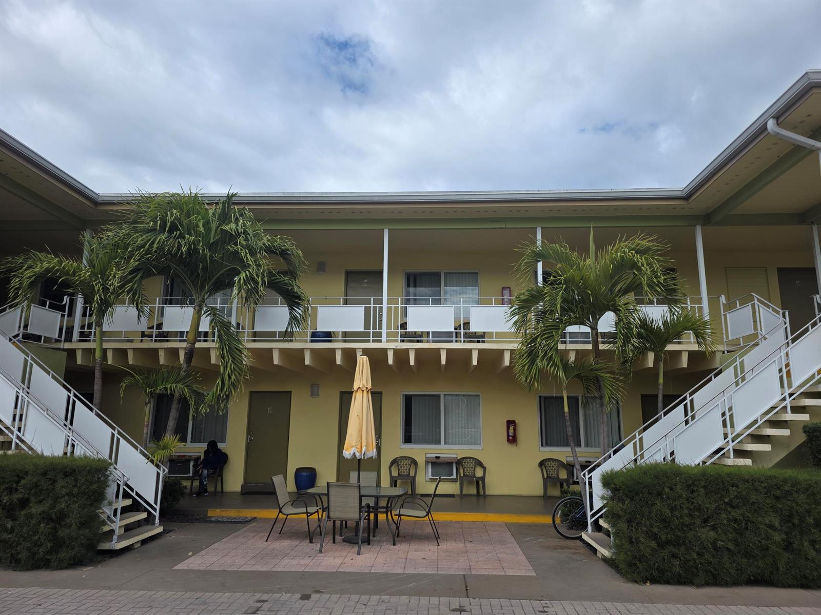 911 N Federal Highway # 205, FL 33460 photo 2