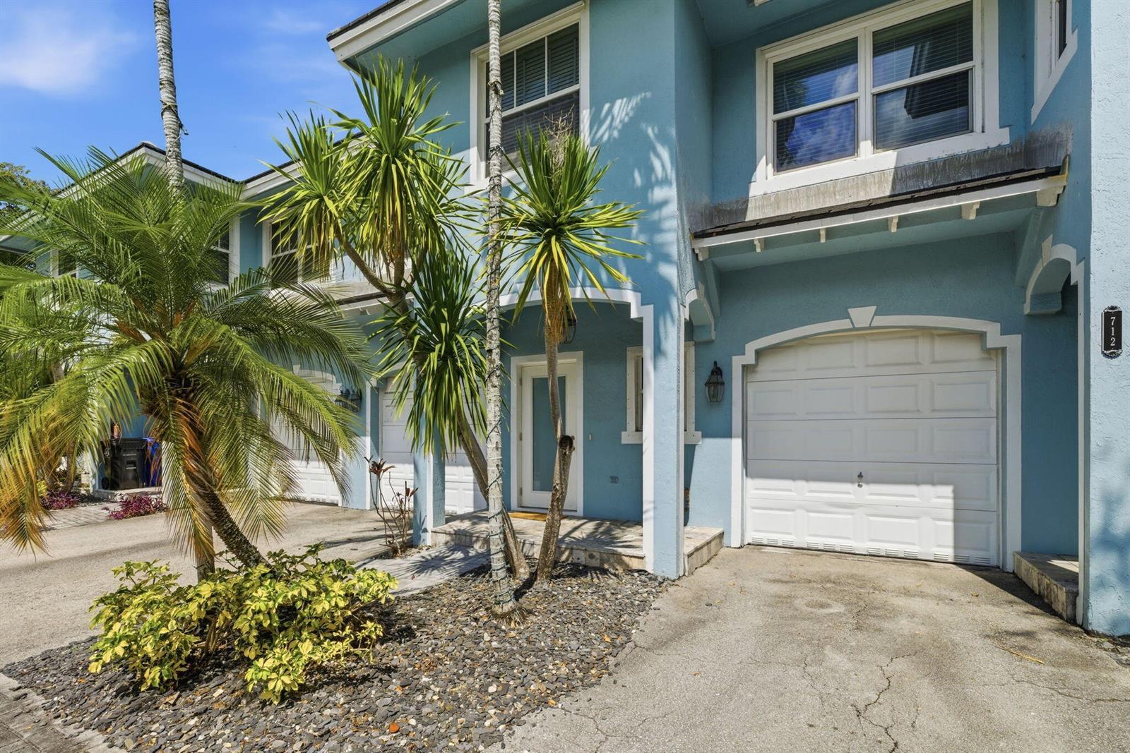 710 SW 4th Avenue, Fort Lauderdale FL 33315 photo 2