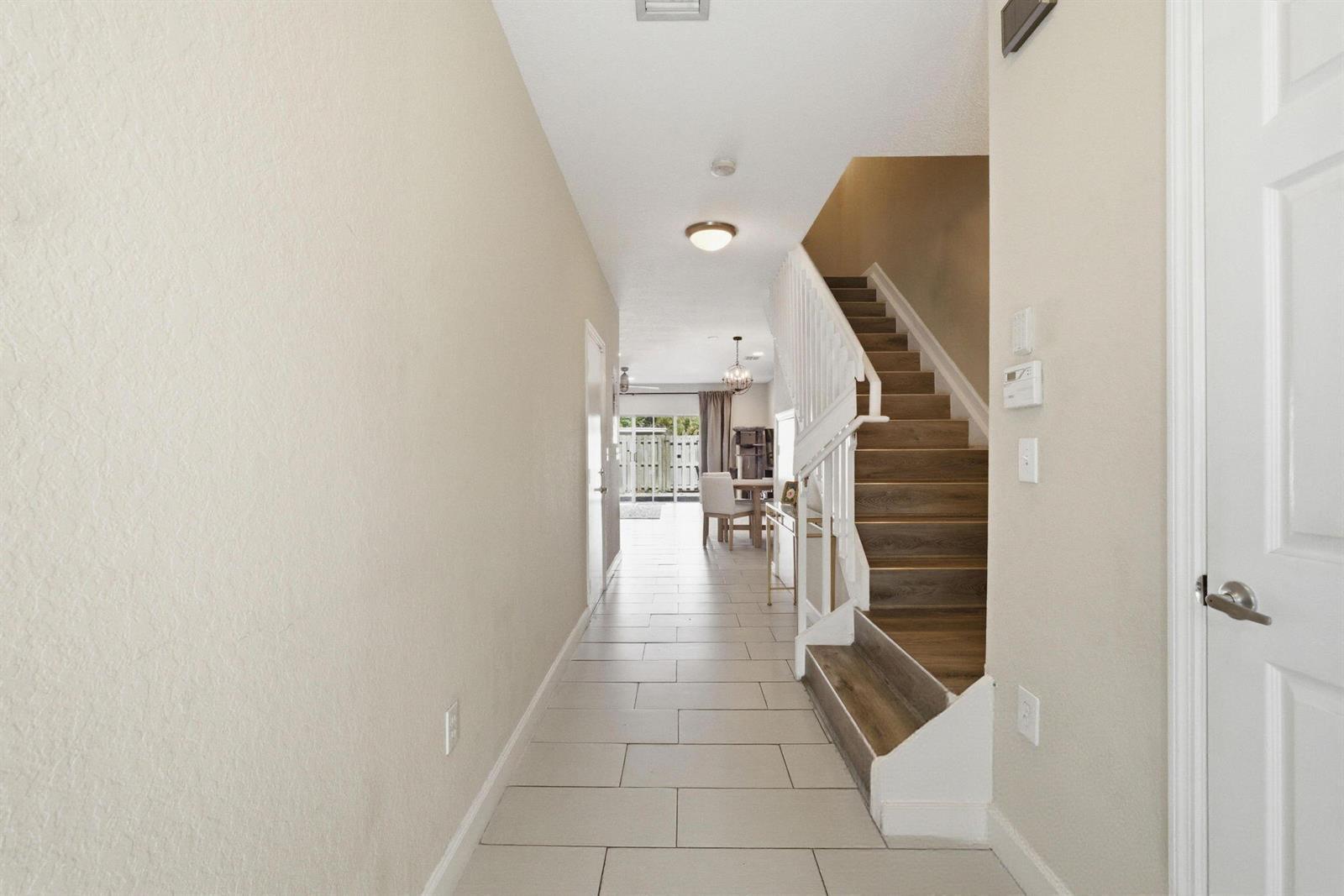 710 SW 4th Avenue, Fort Lauderdale FL 33315 photo 3