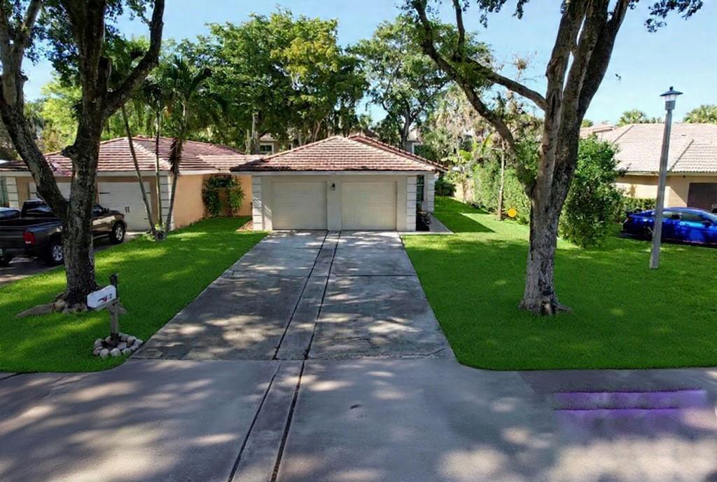 1512 NW 93rd Terrace, Coral Springs FL 33071 photo 2