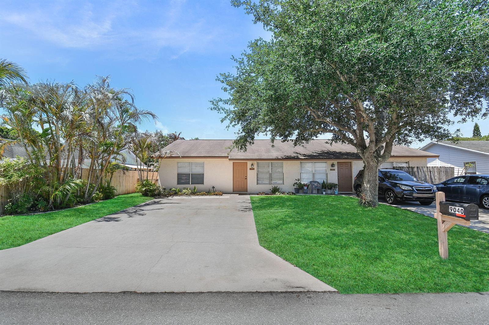 9040 SE Hobe Ridge Avenue, Hobe Sound FL 33455 photo 2