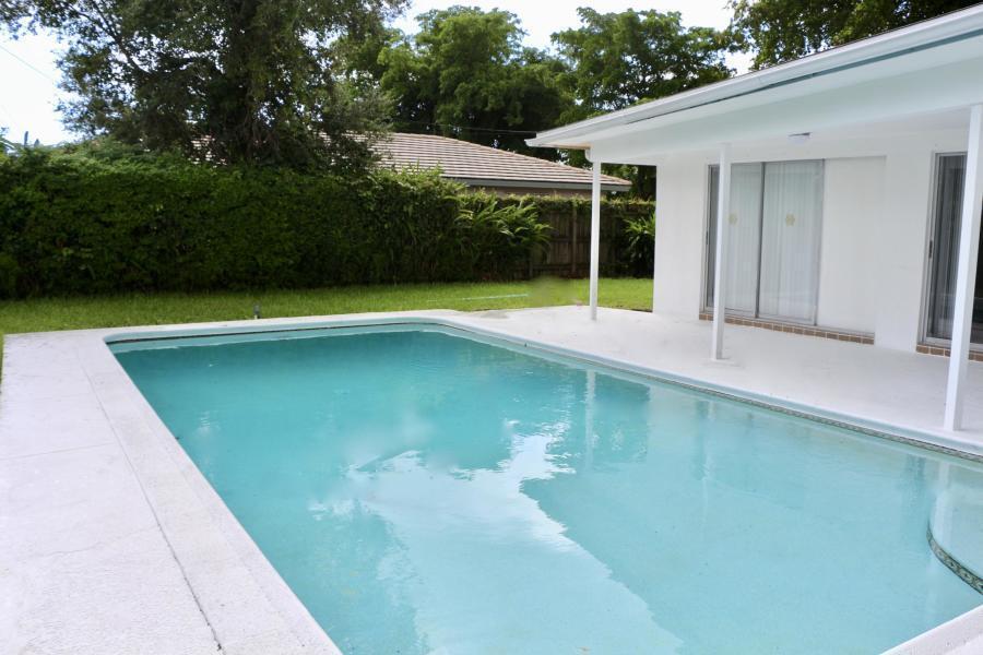 9 Burning Tree Lane, Boca Raton FL 33431 photo 4