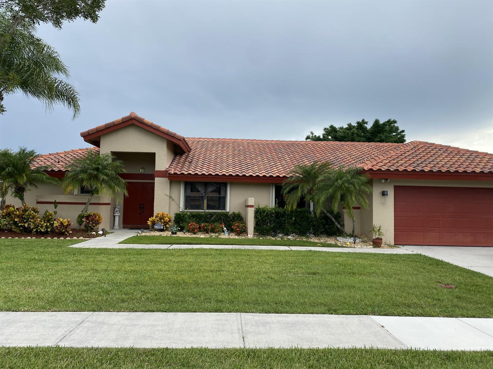 2153 Amesbury Circle, Wellington FL 33414