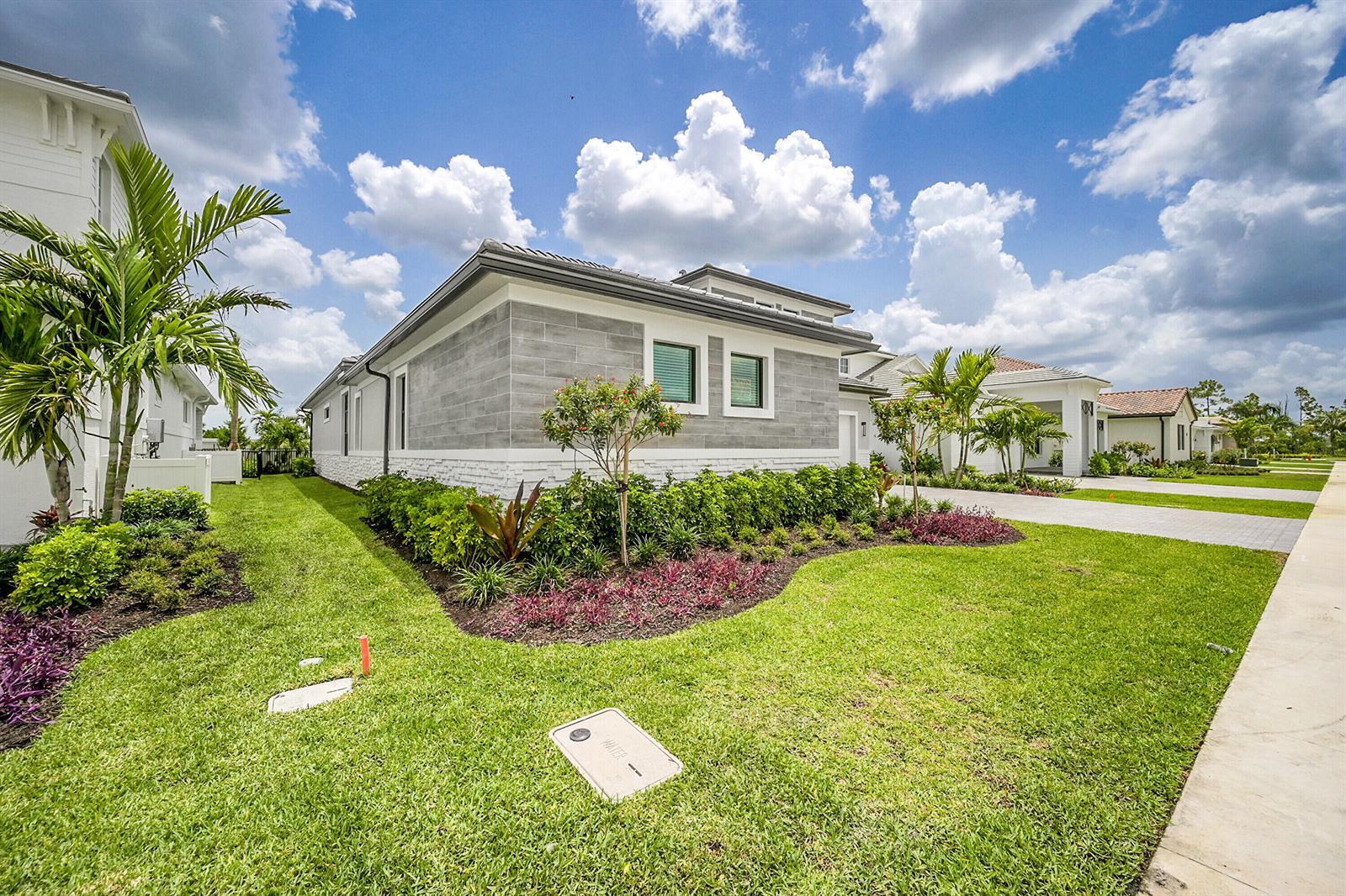 9520 St Germain Drive, Palm Beach Gardens FL 33412 photo 5