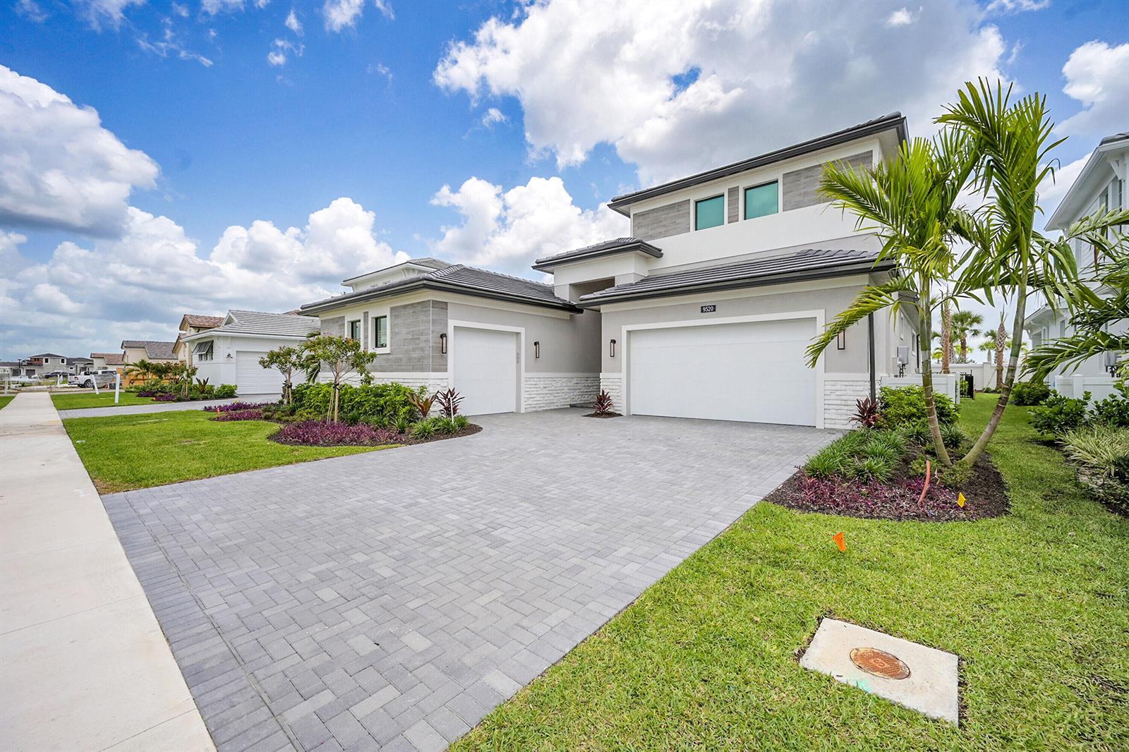 9520 St Germain Drive, Palm Beach Gardens FL 33412 photo 4