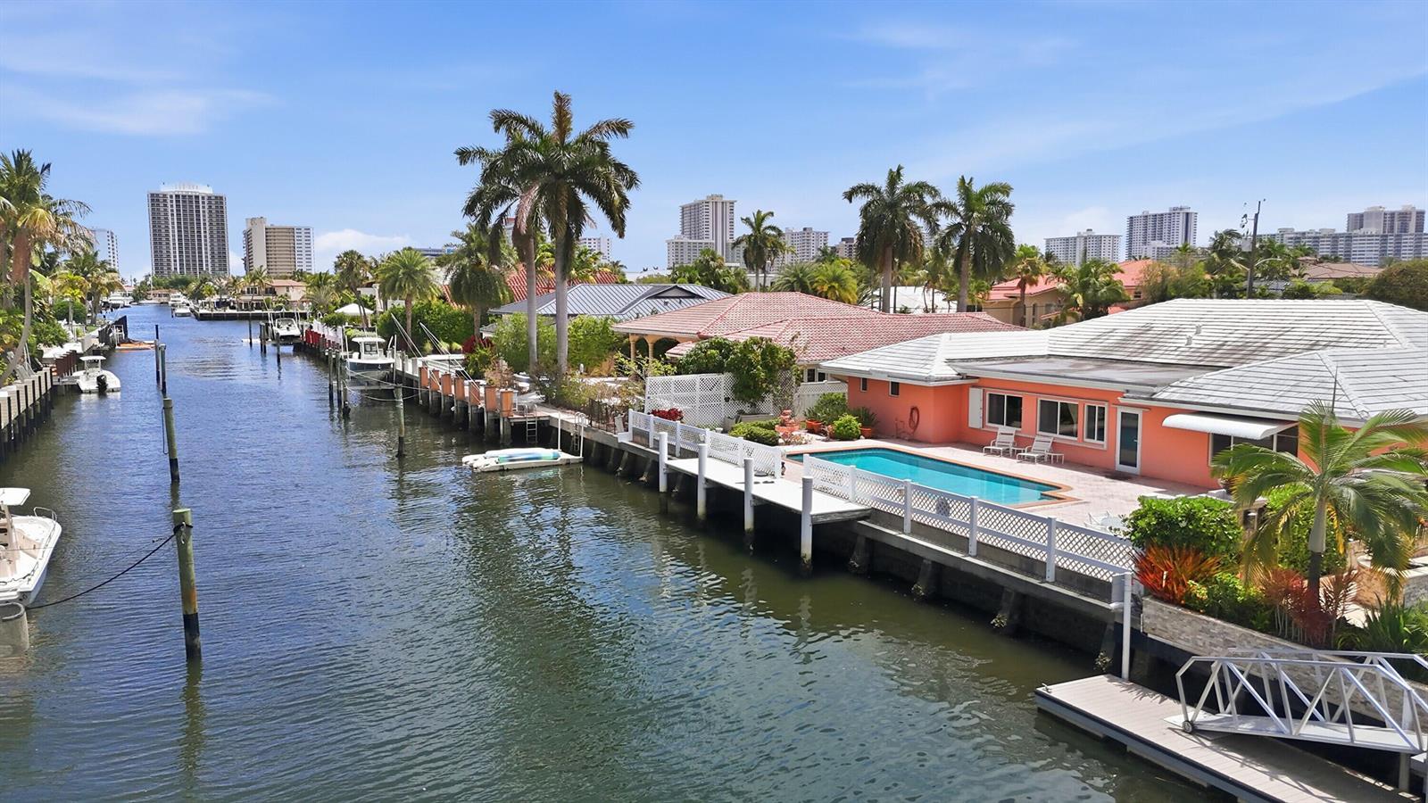 3021 NE 40th Court, Fort Lauderdale FL 33308 photo 2