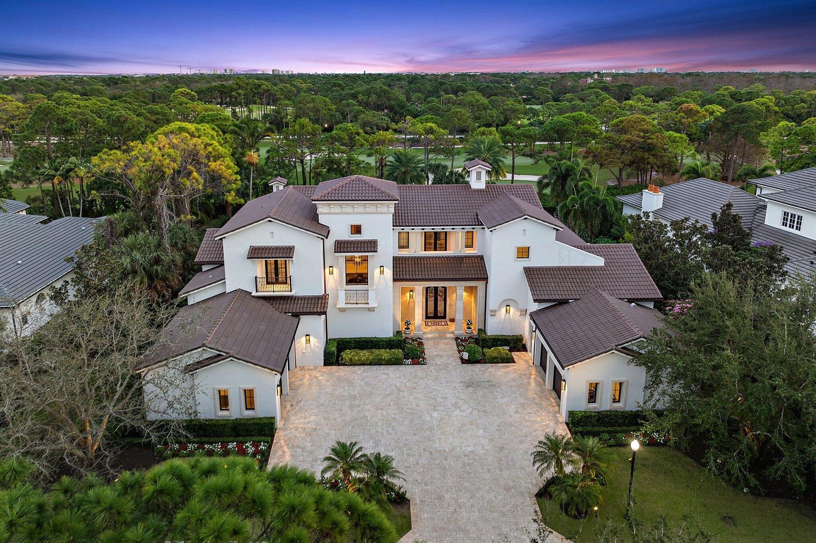 135 W Bears Club Drive, Jupiter FL 33477 photo 2