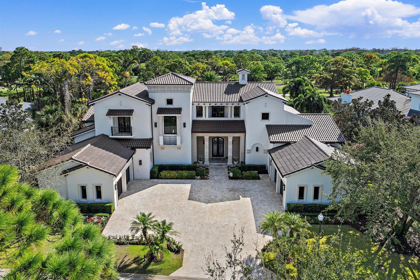 135 W Bears Club Drive, Jupiter FL 33477 photo 3