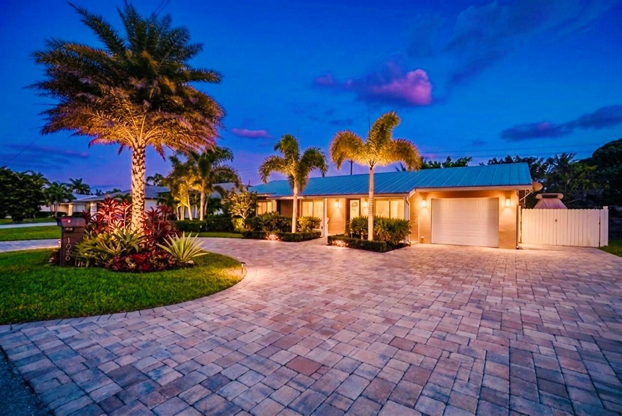 1066 SW 27th Place, Boynton Beach FL 33426