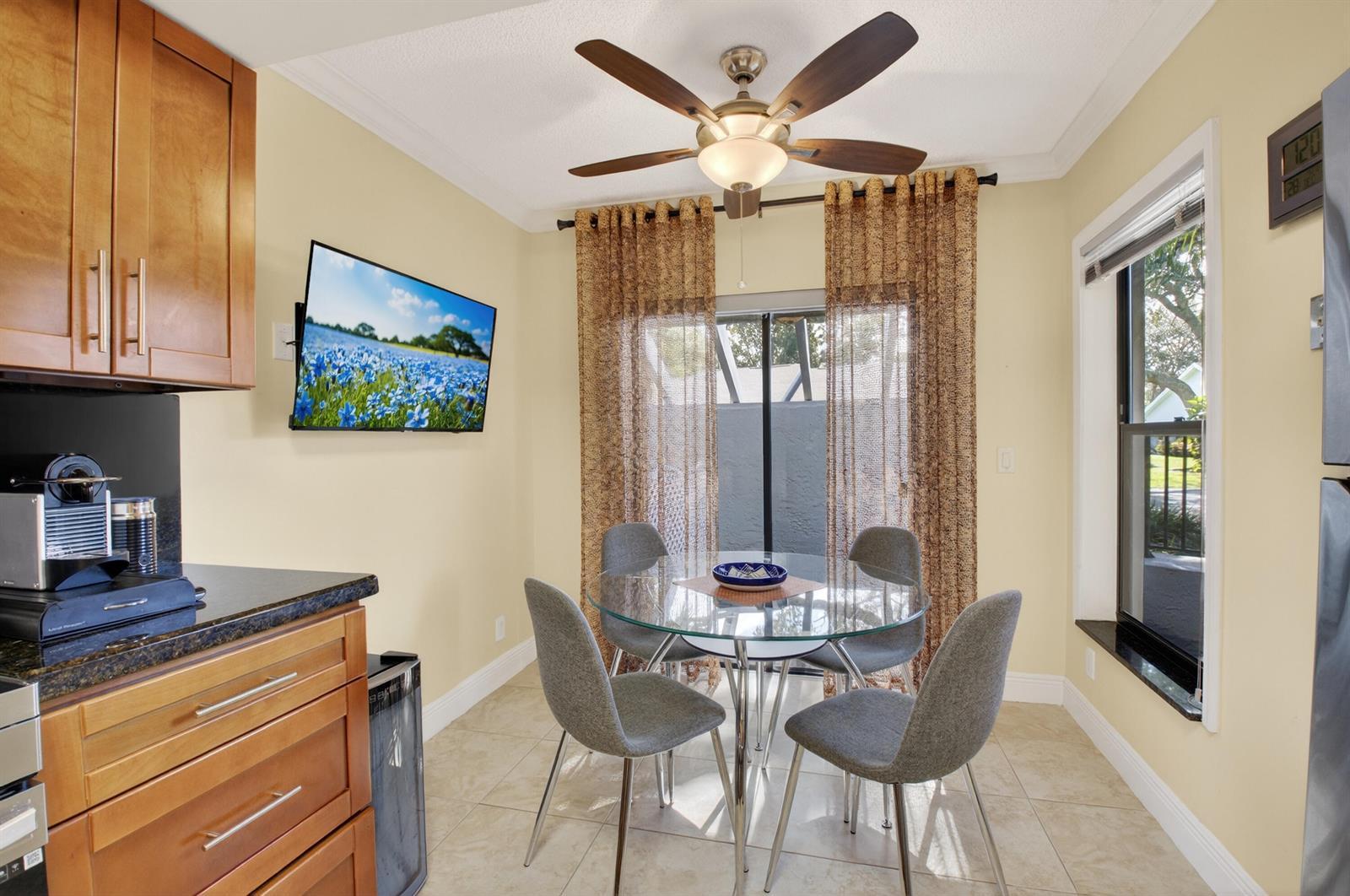 10911 Lake Front Place, Boca Raton FL 33498 photo 3