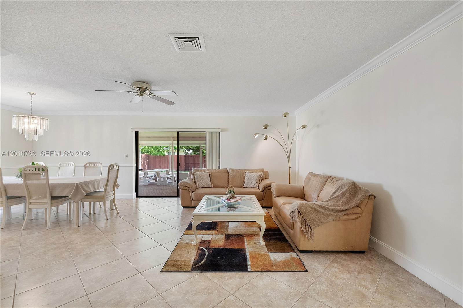 18535 SW 90th Ct, Cutler Bay FL 33157 photo 5