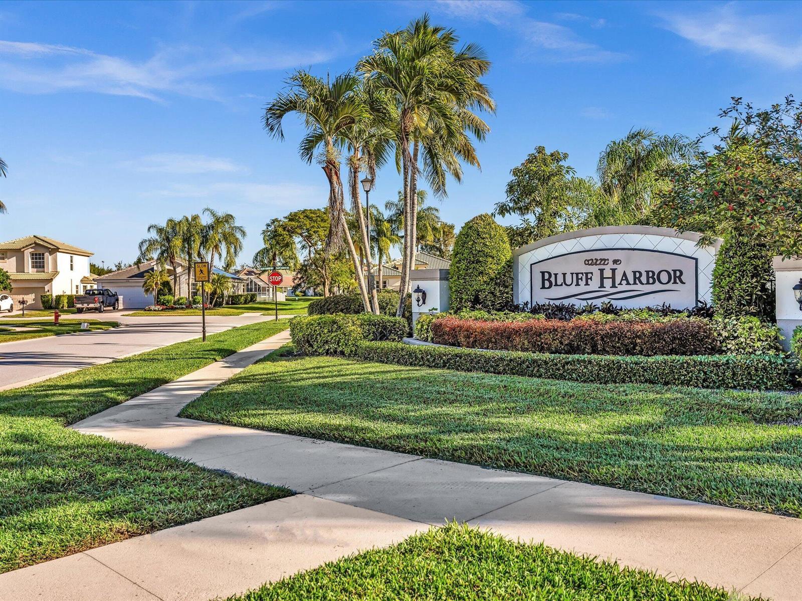 4194 Bluff Harbor Way, Wellington FL 33449 photo 3