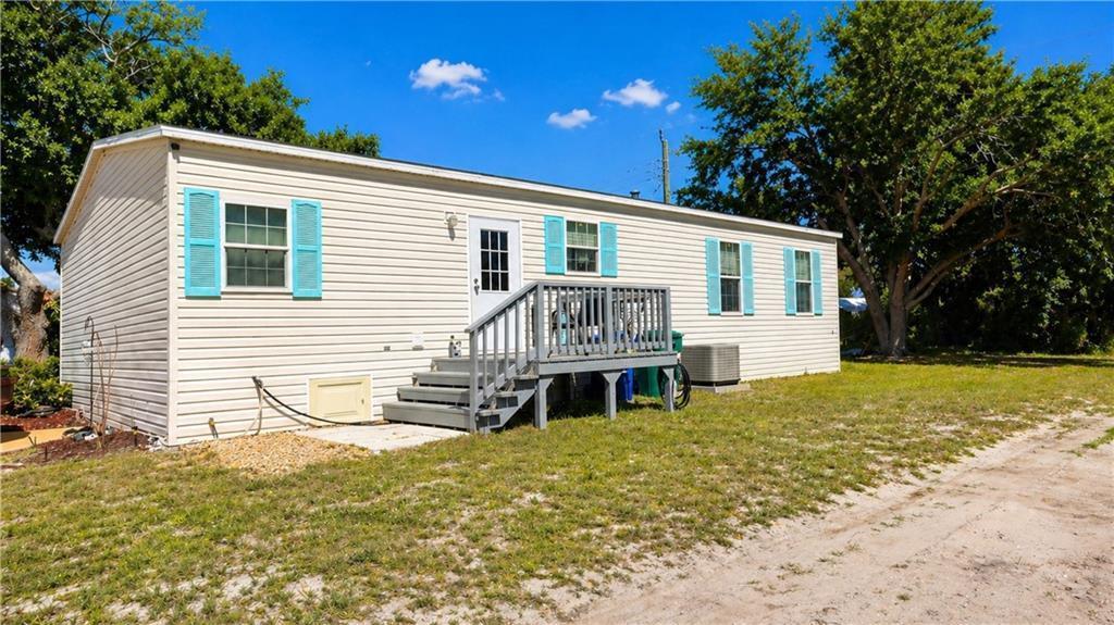 324 Valencia Street, Sebastian FL 32958