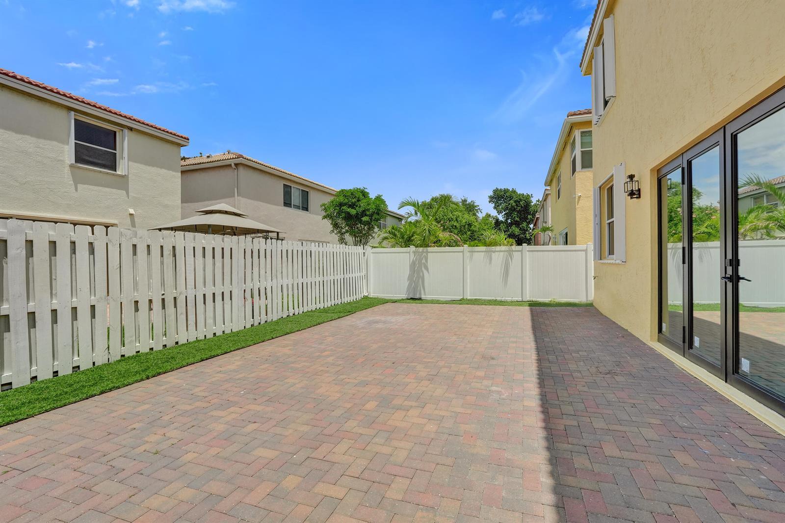 5262 SW 155th Avenue, Miramar FL 33027 photo 5