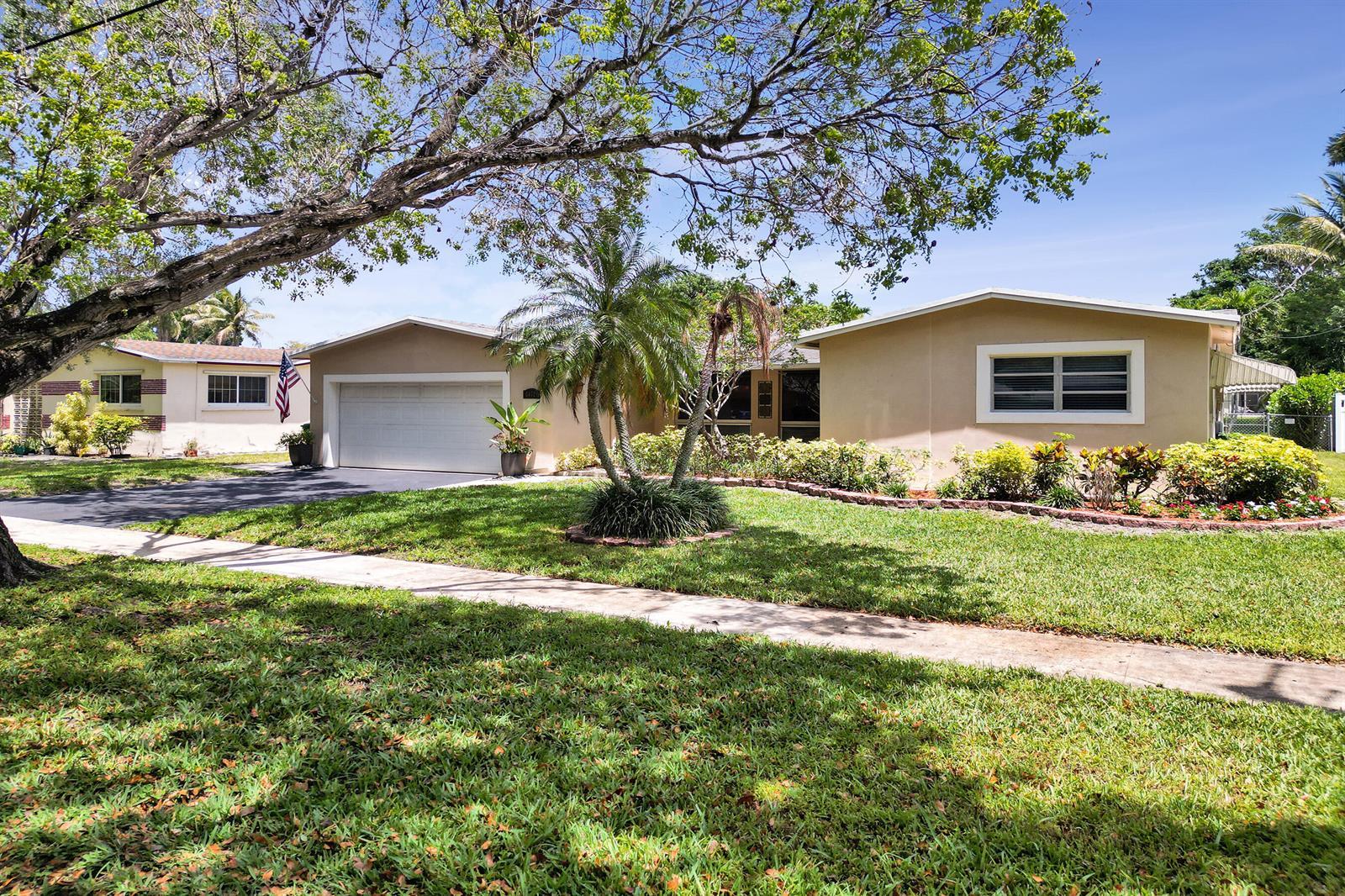 5072 SW 88th Terrace, Cooper City FL 33328