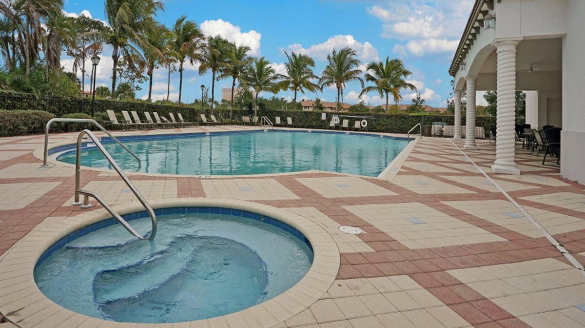 4111 Napoli Lake Drive, West Palm Beach FL 33410 photo 3