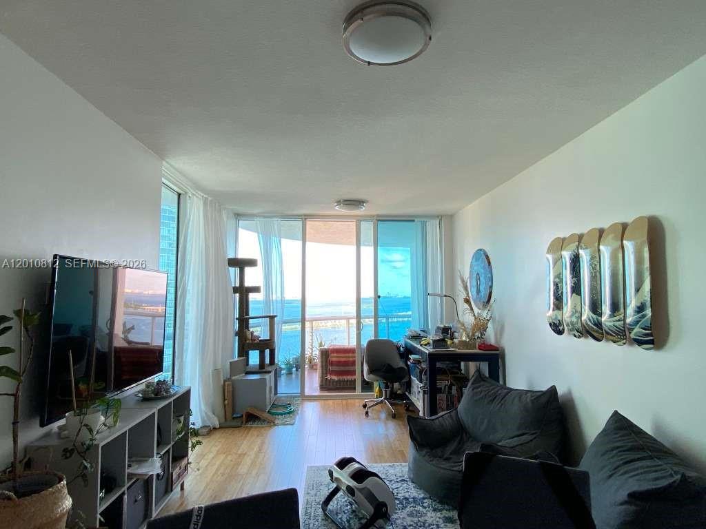 480 NE 30th St # 2102, Miami FL 33137 photo 3