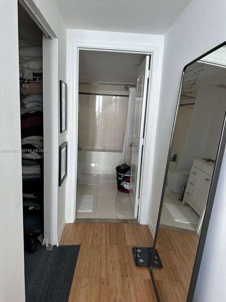 480 NE 30th St # 2102, Miami FL 33137 photo 5