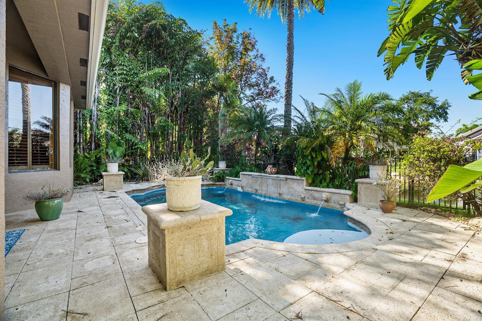 3483 Collonade Drive, Wellington FL 33449 photo 3