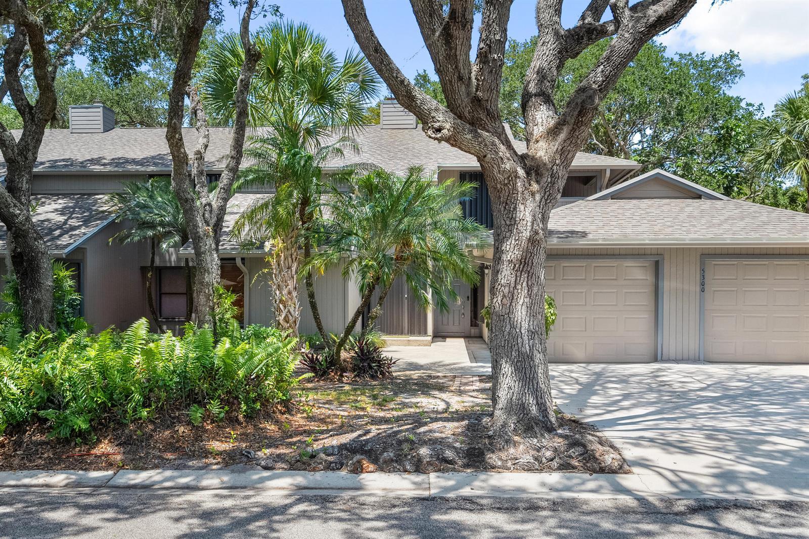 5300 SE Schooner Oaks Way, Stuart FL 34997